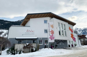 Art Apart Nomay mit Kitzsteinhornblick